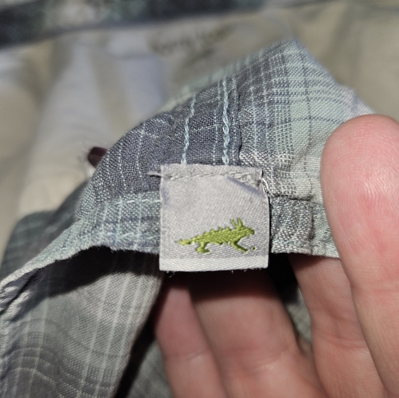 Horny Toad Mens Short Sleeve Button Up Shirt Size M - Picture 12 of 14